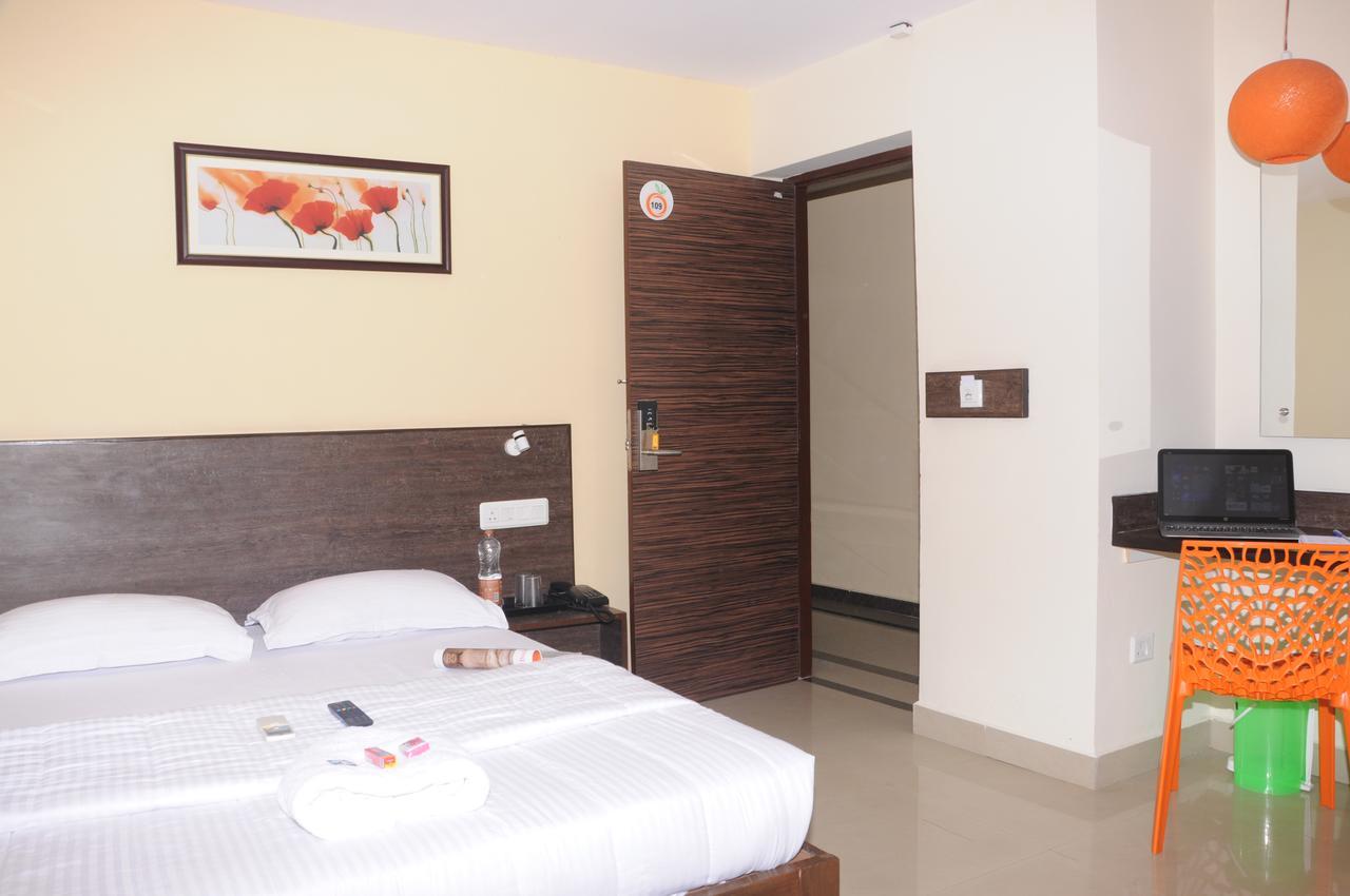 Hotel Orangeinn Omr Perungudi Chennai Exterior foto